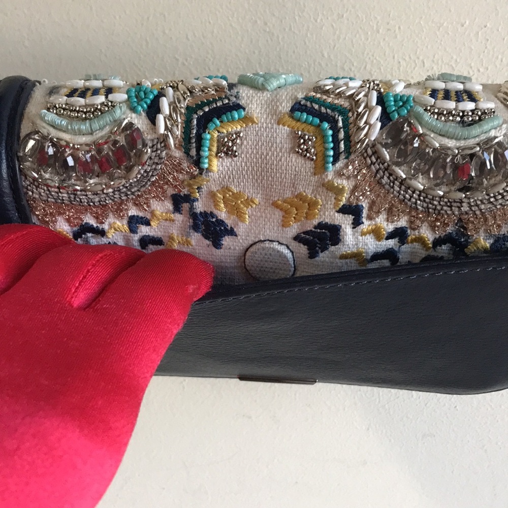 EUC Rebecca Minkoff bag Boho beaded LOVE crossbody Festival Beauty blue leather - Picture 7 of 13